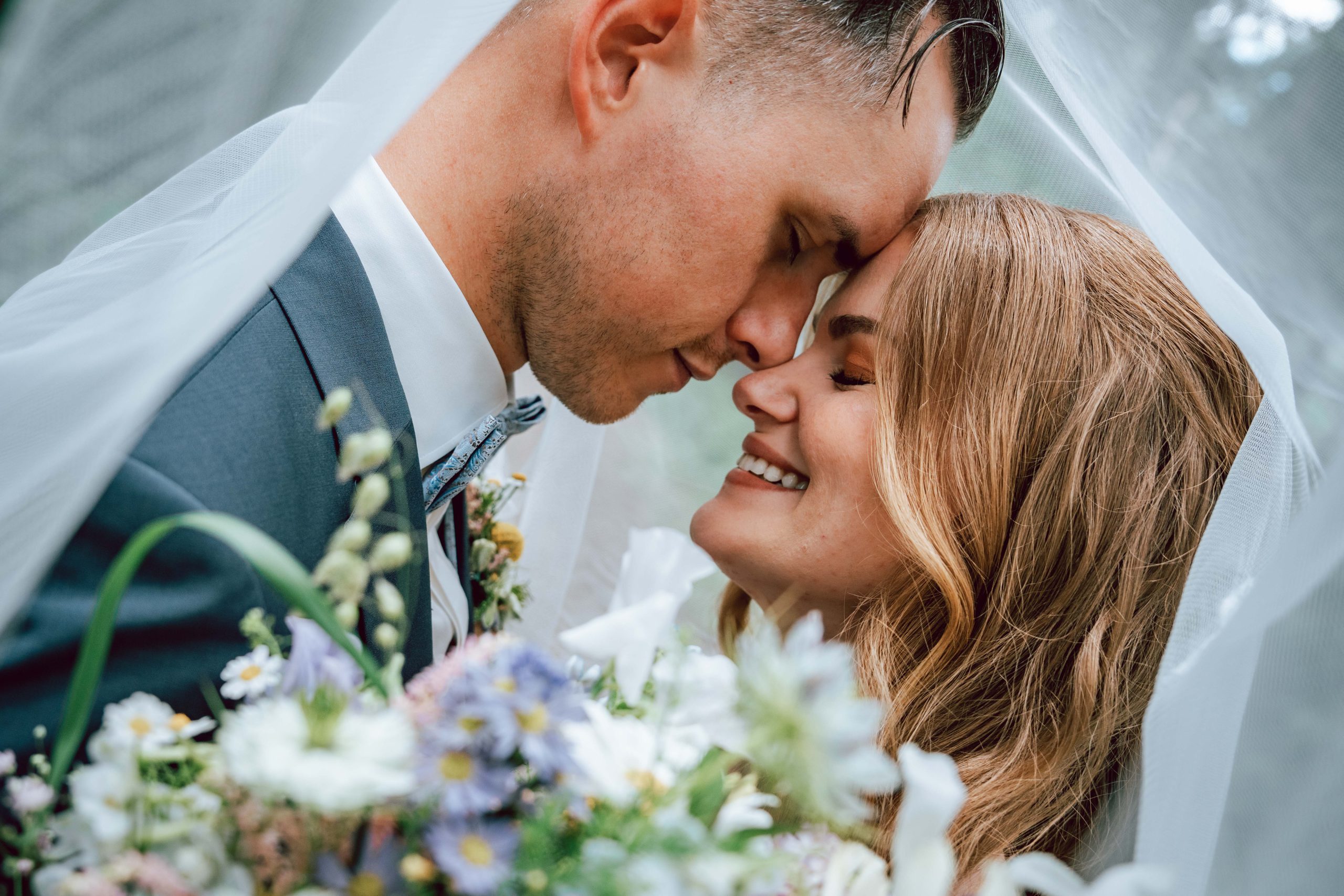 neu momente hochzeit fotograf fotografie münchen umland