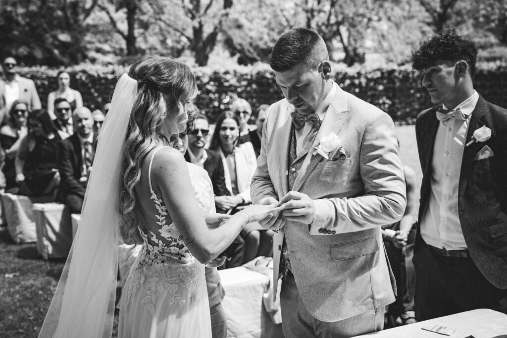 neu momente hochzeit fotograf fotografie münchen umland