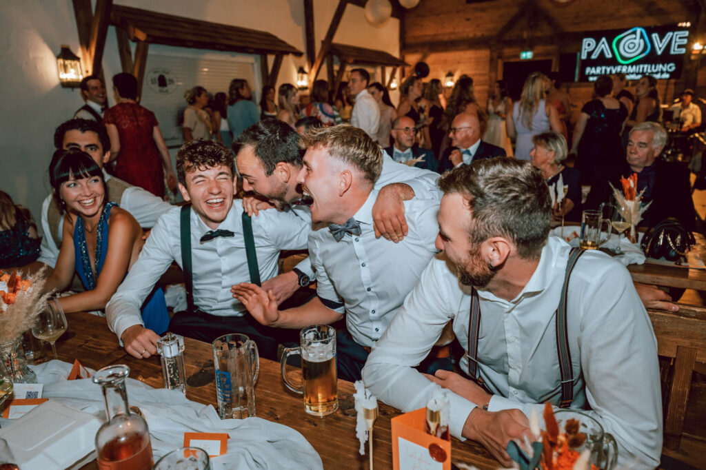 neu momente hochzeit fotograf fotografie münchen umland